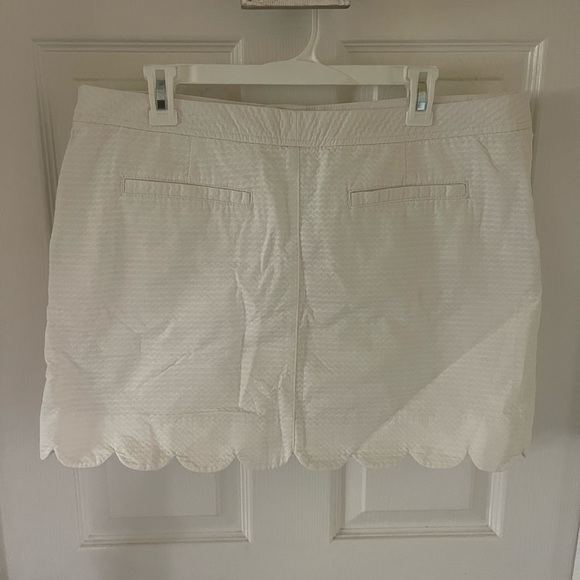 Lilly Pulitzer Colette Scallop Hem Skort - Picture 4 of 7